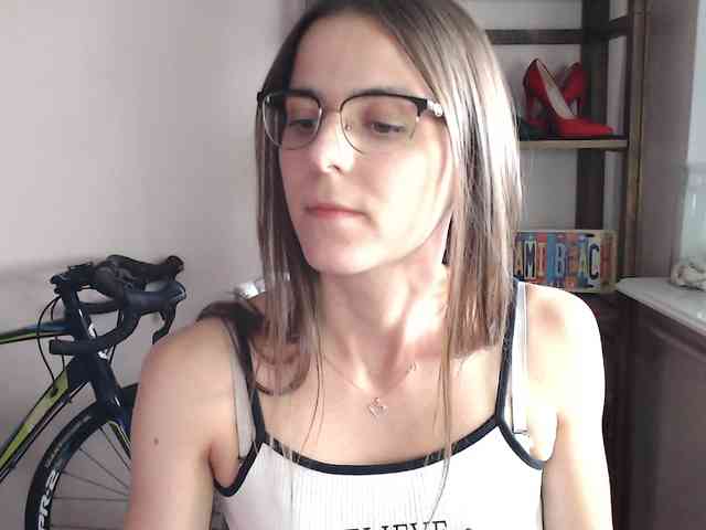 MegiKiss MegiKiss