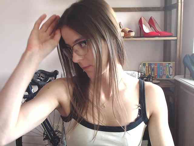 MegiKiss webcam