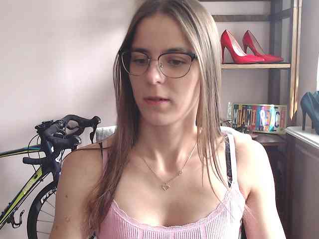 MegiKiss webcam