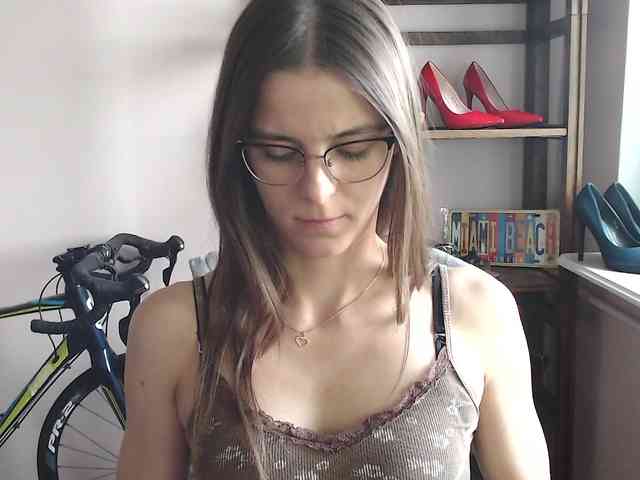 MegiKiss webcam