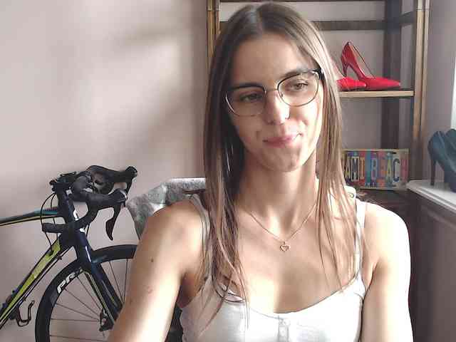 MegiKiss webcam
