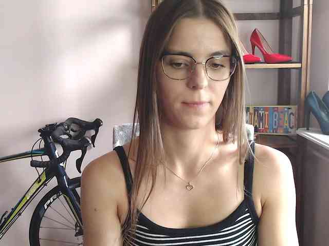MegiKiss webcam