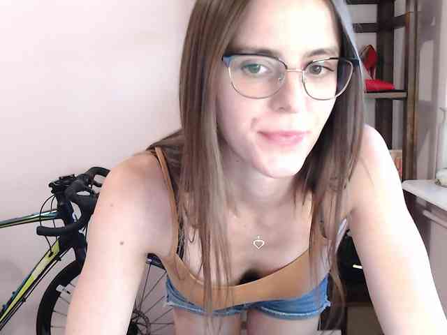 MegiKiss webcam