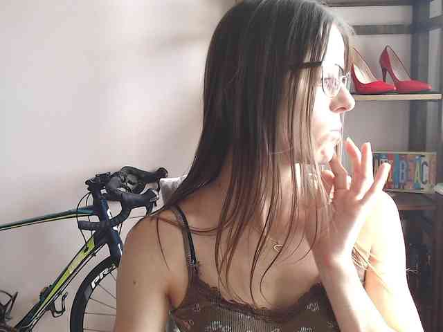 MegiKiss webcam