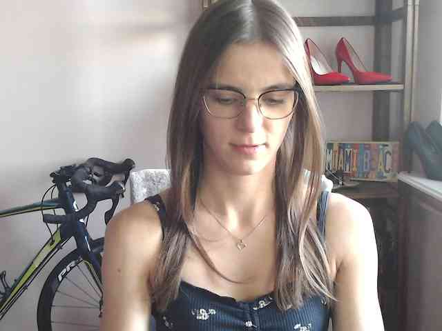 MegiKiss webcam