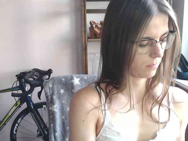 MegiKiss webcam