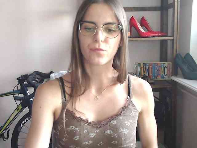 MegiKiss webcam