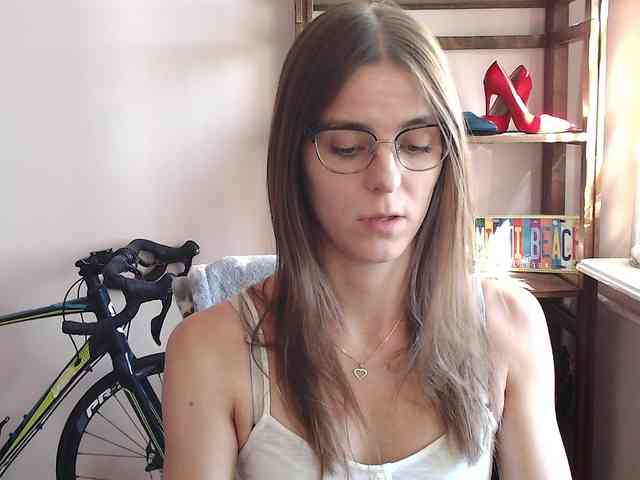 MegiKiss webcam