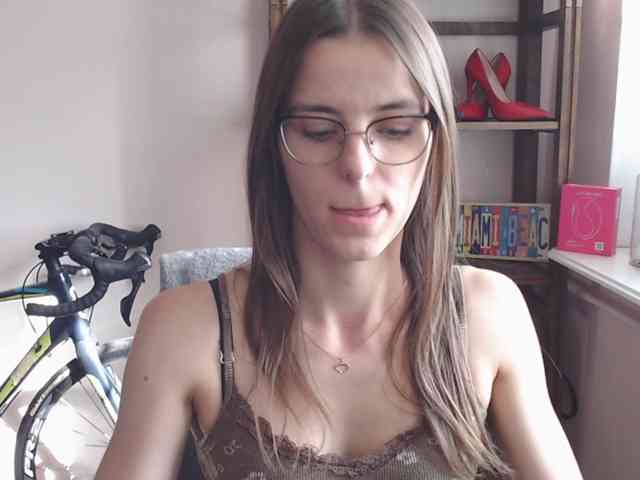 MegiKiss webcam