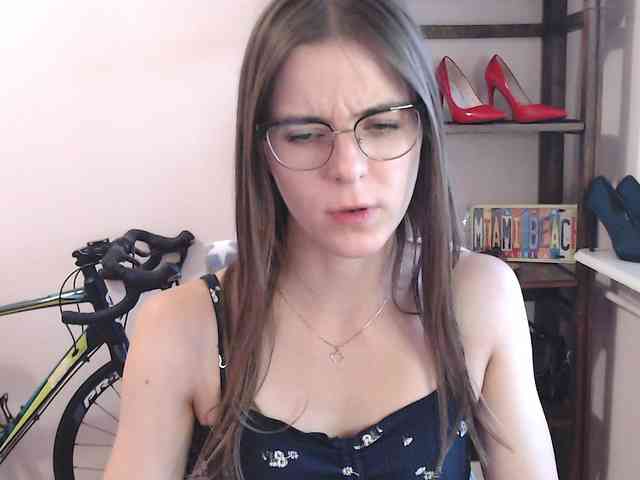 MegiKiss MegiKiss