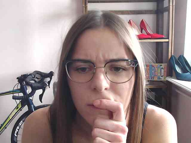 MegiKiss webcam
