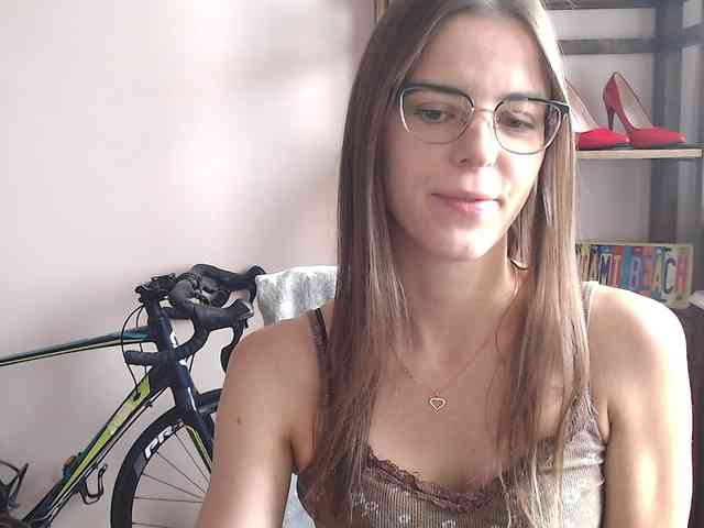 MegiKiss webcam