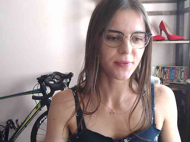 MegiKiss webcam