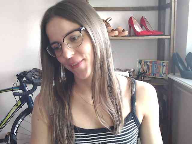 MegiKiss webcam