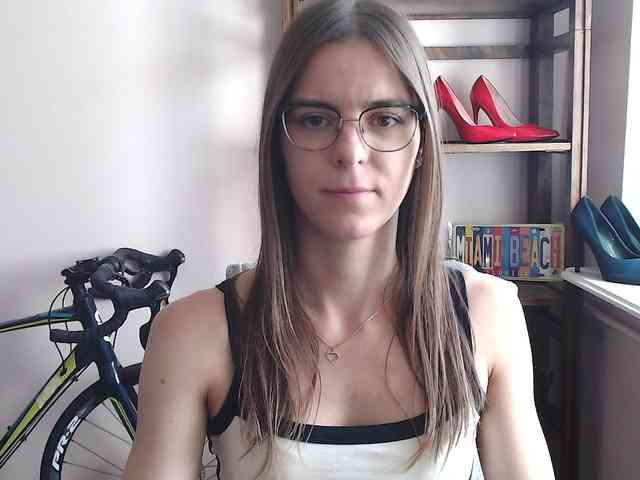 MegiKiss webcam