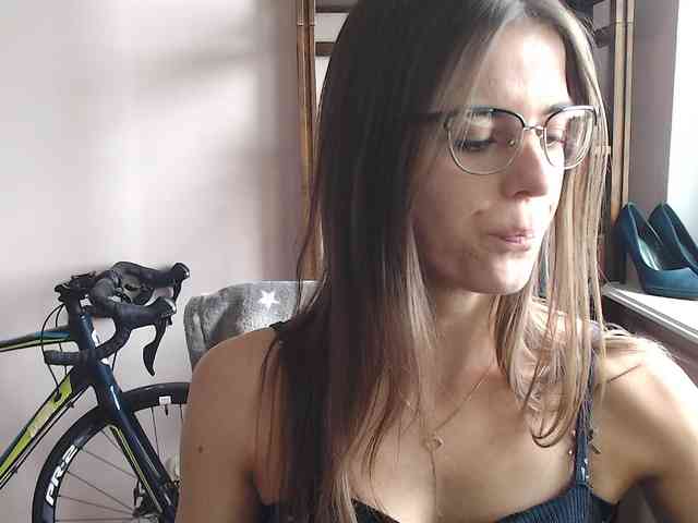 MegiKiss webcam