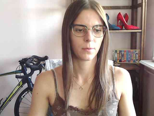 MegiKiss webcam