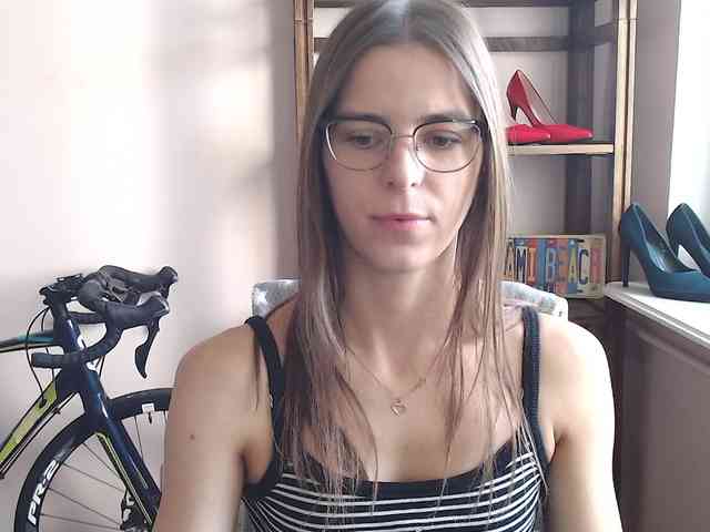 MegiKiss webcam
