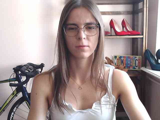 MegiKiss webcam