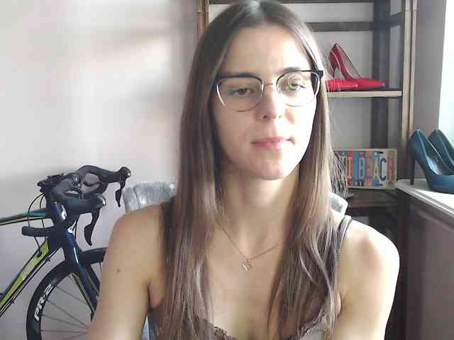 MegiKiss webcam