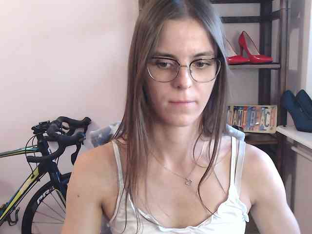 MegiKiss webcam