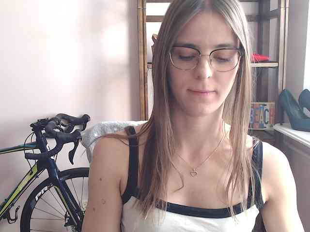 MegiKiss webcam