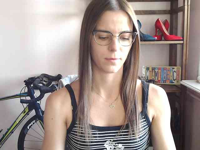 MegiKiss webcam