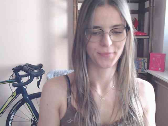 Modelo: MegiKiss