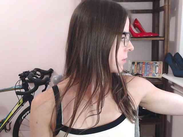 MegiKiss webcam