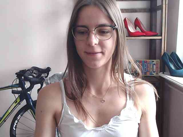 MegiKiss webcam