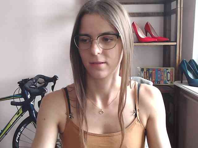 MegiKiss webcam