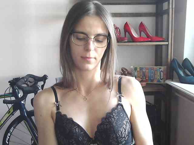 MegiKiss webcam