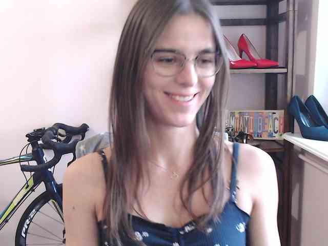 MegiKiss webcam