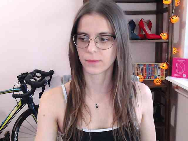 MegiKiss MegiKiss