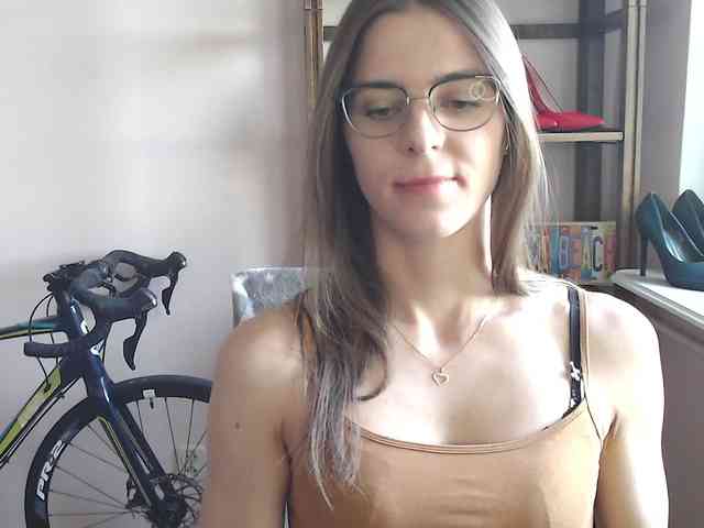 MegiKiss webcam