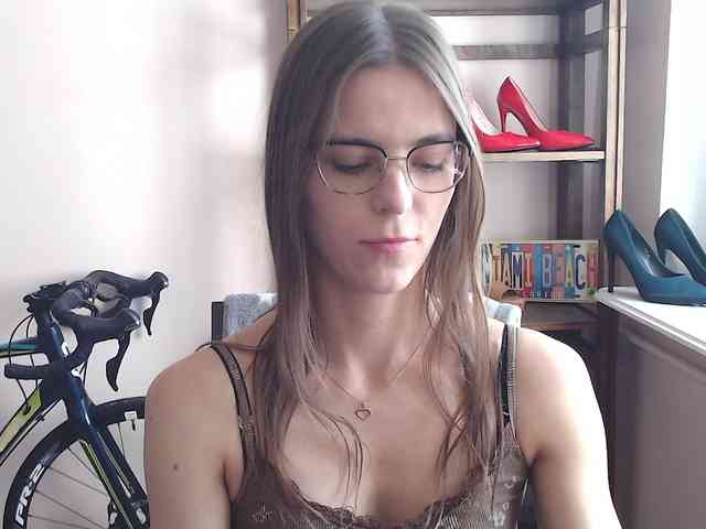 MegiKiss webcam
