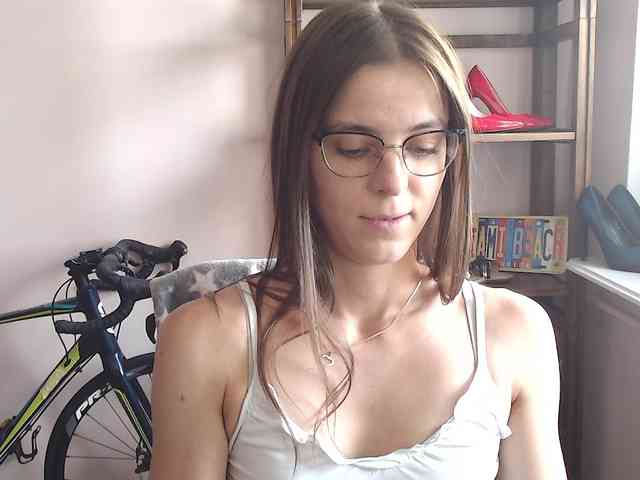 MegiKiss webcam