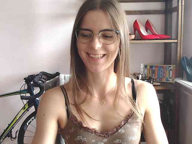 MegiKiss webcam