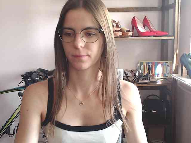 MegiKiss Sex Cam Show