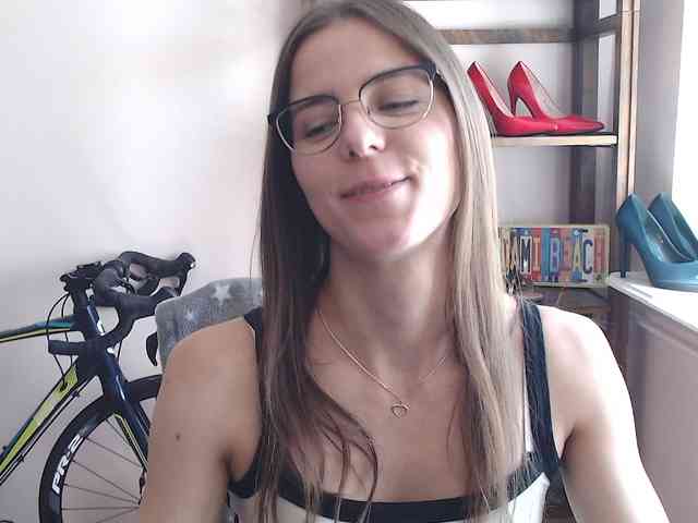 MegiKiss webcam