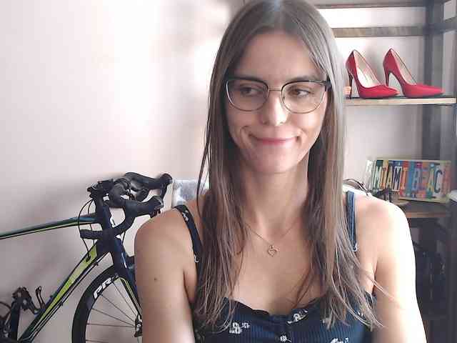 MegiKiss webcam