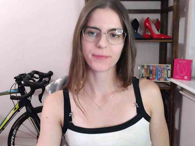 MegiKiss webcam