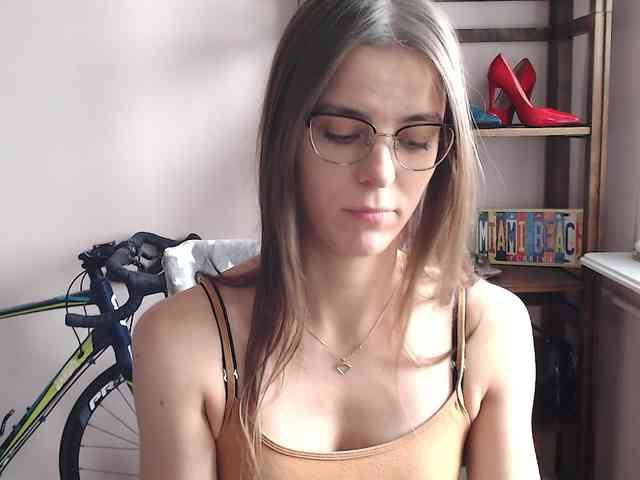 MegiKiss webcam