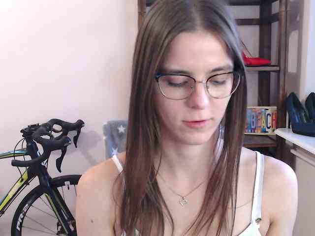 MegiKiss webcam