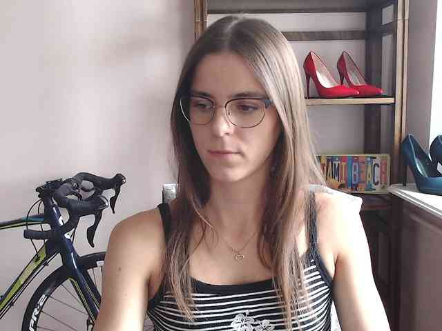 MegiKiss webcam
