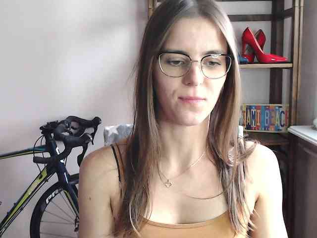 MegiKiss webcam