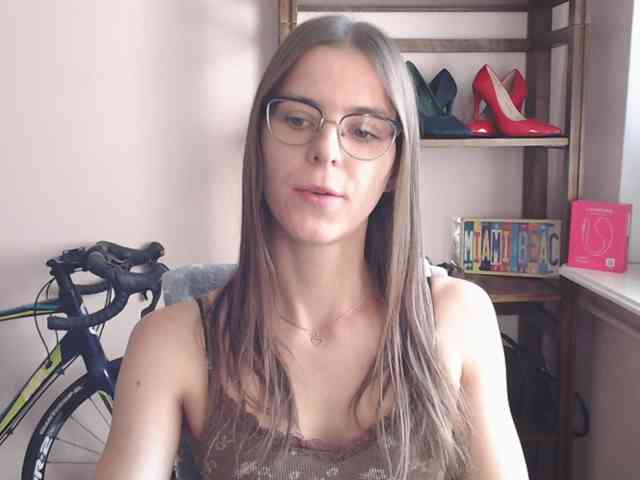MegiKiss webcam