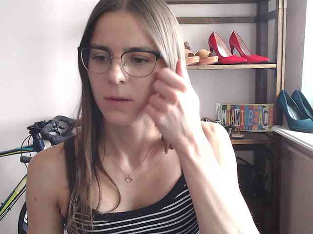 MegiKiss webcam