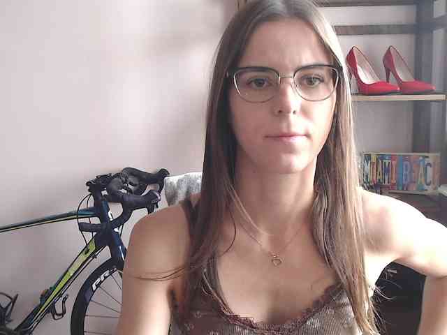 MegiKiss MegiKiss