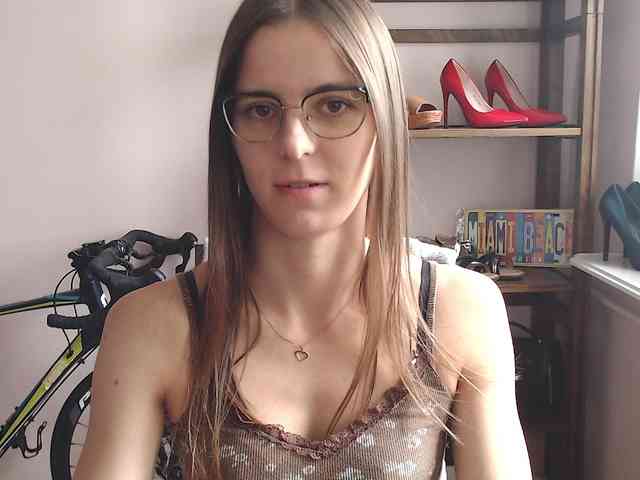 MegiKiss webcam